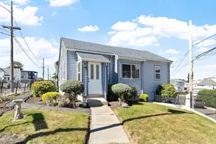 25 Faun Bar Ave, Winthrop, MA 02152 - Photo 1