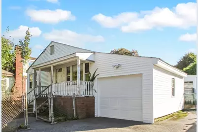 15 Swan Ave, Methuen, MA 01844 - Photo 1