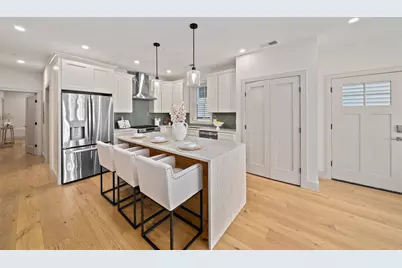 5 Breed St #2, Boston, MA 02128 - Photo 1