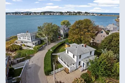 92 Hampton Circle, Hull, MA 02045 - Photo 1