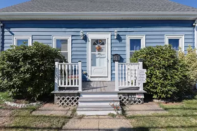 176 School St, Taunton, MA 02780 - Photo 1