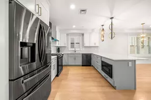 216 Havre St, Boston, MA 02128 - Photo 1