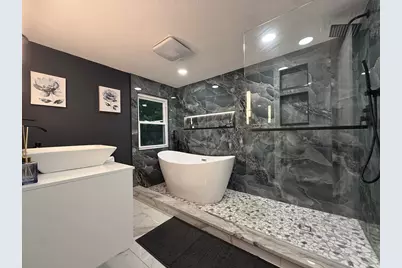 19 Normandy Rd, Springfield, MA 01106 - Photo 1