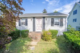 9 Kingston Rd, Plymouth, MA 02360 - Photo 1