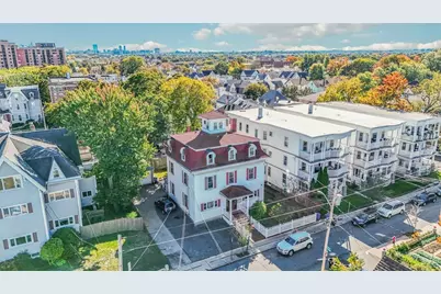 20 Rockland Ave #3, Malden, MA 02148 - Photo 1