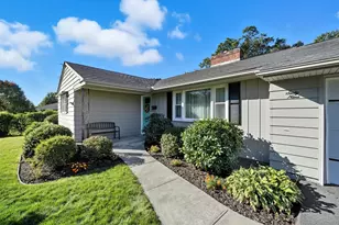 69 Fedak Dr, Chicopee, MA 01013 - Photo 1