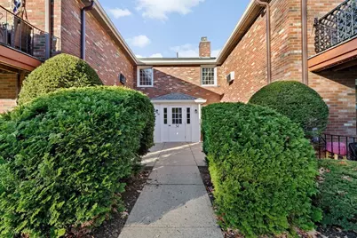 54 Fountain Ln. #9, Weymouth, MA 02190 - Photo 1