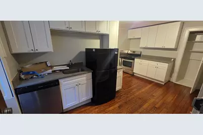 8 Herbert St #2, Salem, MA 01970 - Photo 1