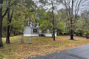 42 Kendell Ln, Salisbury, MA 01952 - Photo 1