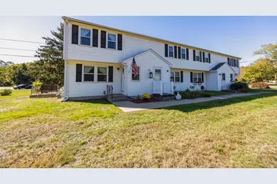 166 E Bacon St #4, Plainville, MA 02762 - Photo 1