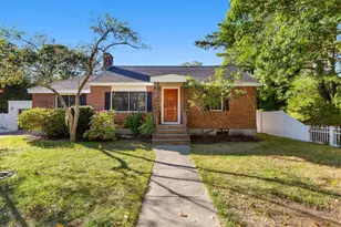 110 Packard St, Plymouth, MA 02360 - Photo 1