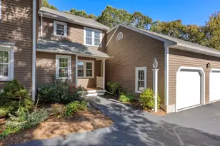 108 Laurelwood Dr, Hopedale, MA 01747 - Photo 1
