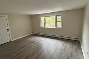 31 Joyce St, Webster, MA 01570 - Photo 1