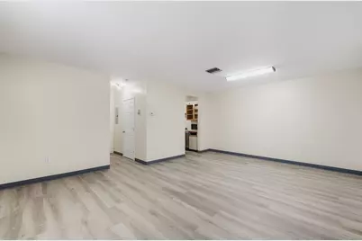 195 Thorndike St #4, Lowell, MA 01852 - Photo 1