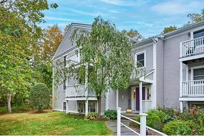 44 Evergreen Rd. #302, Northampton, MA 01053 - Photo 1