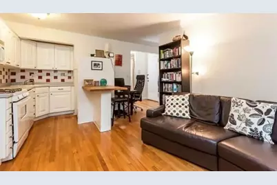 150 Beaconsfield Rd #3, Brookline, MA 02445 - Photo 1