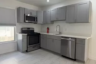 15 Linwood St, Saugus, MA 01906 - Photo 1