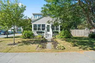 12 Munroe St, Haverhill, MA 01830 - Photo 1