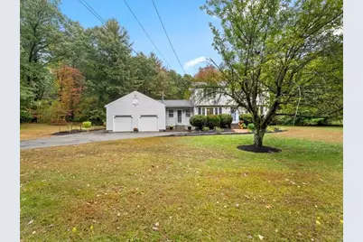 33 Daniels St, Franklin, MA 02038 - Photo 1