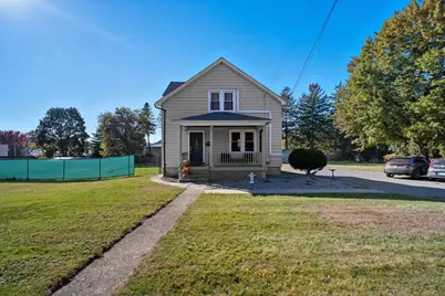 60 Randall St, Palmer, MA 01069 - Photo 1