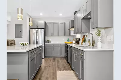 365 Newport Ave #301, Quincy, MA 02170 - Photo 1