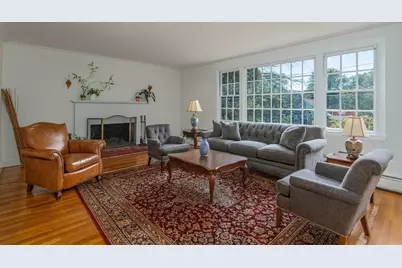 5 Castle Heights Rd, Andover, MA 01810 - Photo 1