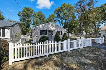 90 Lorenzo Street, Springfield, MA 01109 - Photo 1