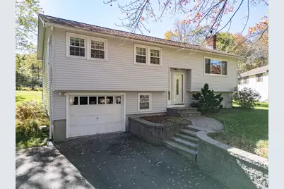 75 Highland St, Townsend, MA 01469 - Photo 1