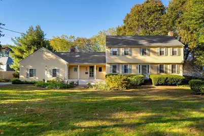 89 Walnut Street, Reading, MA 01867 - Photo 1