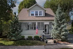 20 Clyde St, Fitchburg, MA 01420 - Photo 1