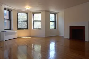 40 Carlton St, Brookline, MA 02446 - Photo 1