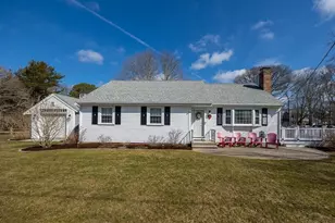 40 Willow St, Harwich, MA 02671 - Photo 1
