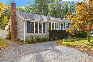 93 Vale St, Tewksbury, MA 01876 - Photo 1