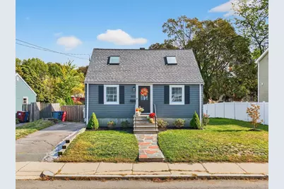 303 Pleasant St, Melrose, MA 02176 - Photo 1
