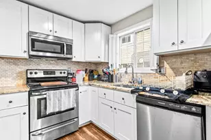 121 Franklin St, Stoneham, MA 02180 - Photo 1