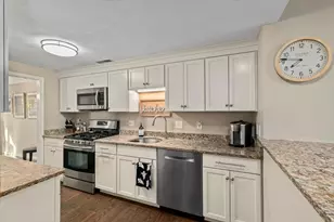 120 Brickett Hill Cir, Haverhill, MA 01830 - Photo 1