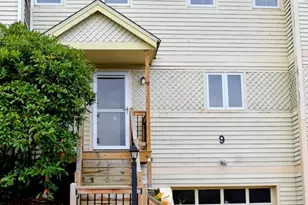 825 John Fitch Hwy, Fitchburg, MA 01420 - Photo 1