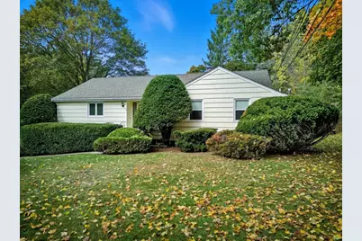 58 Walker St, Marlborough, MA 01752 - Photo 1