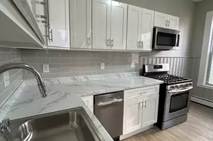 15 Proctor St, Haverhill, MA 01832 - Photo 1