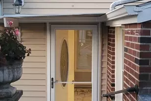 645 Beaver St, Waltham, MA 02452 - Photo 1