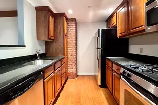 4 Bishop St, Framingham, MA 01702 - Photo 1