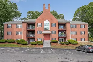 3 Louisberg Square, Nashua, NH 03060 - Photo 1