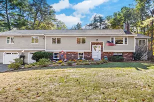 29 East St, Pepperell, MA 01463 - Photo 1