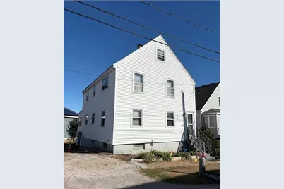 10 16th Street #1, Newbury, MA 01951 - Photo 1