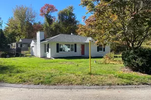 15 Lynwood Rd, East Longmeadow, MA 01028 - Photo 1