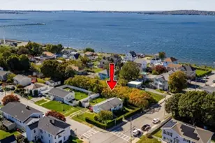 59 Mt Hope Ave, Fall River, MA 02724 - Photo 1