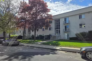 24 Inman St, Lawrence, MA 01843 - Photo 1