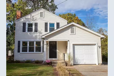 112 Harmon Ave, Springfield, MA 01118 - Photo 1