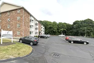 71 Edgeworth St, Worcester, MA 01605 - Photo 1