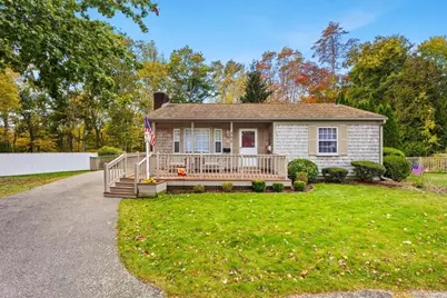 888 Hillcrest Rd, New Bedford, MA 02745 - Photo 1